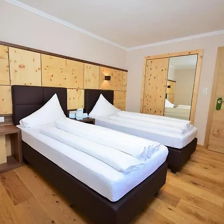 Otel Garni Birkenhof 2*