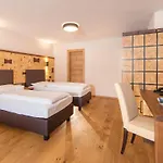 Garni Birkenhof Hotel 2*